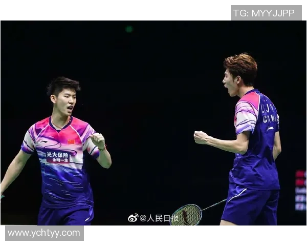 赛后复盘:杭州羽毛球队与广州羽毛球队的团队协作与战术分析 赛后复盘:杭州羽毛球队与广州羽毛球队的团队协作与战术分析