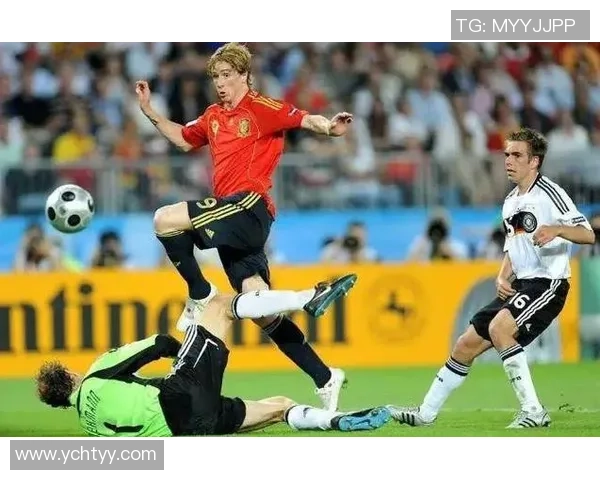 20几岁足球明星的崛起与挑战:他们如何在绿茵场上书写传奇人生 20几岁足球明星的崛起与挑战:他们如何在绿茵场上书写传奇人生