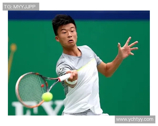 深入分析上海网球队盯防战术的特点与应用策略 深入分析上海网球队盯防战术的特点与应用策略